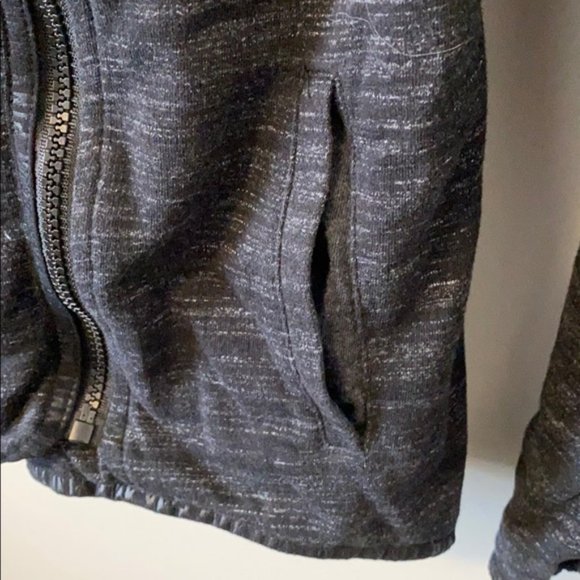 ✨ 3 for $35 ✨  Pink Grey XS Zip Up Hoodie - Picture 3 of 8